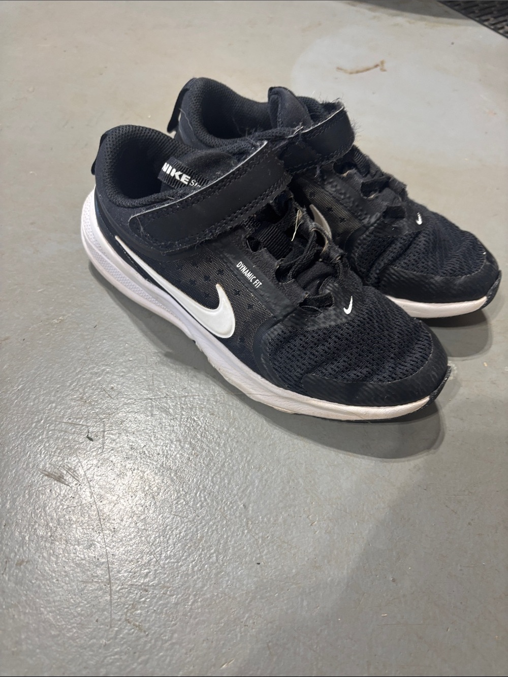 Nike Black and White Kids' Hook-and-Loop Sneakers